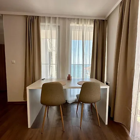 Nova Apartment *